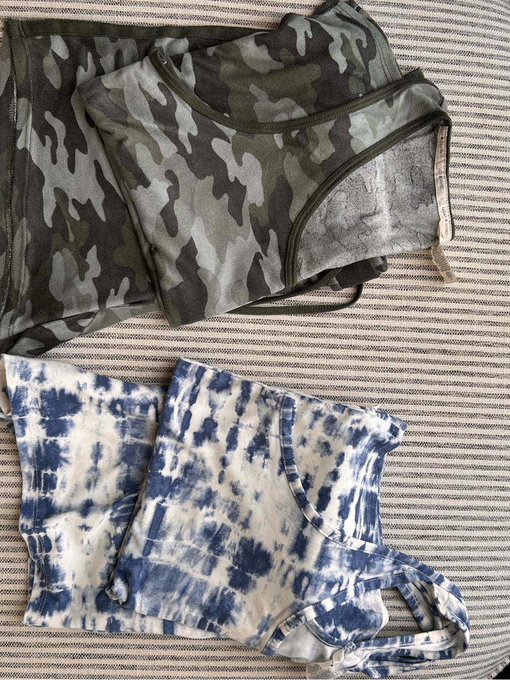 Lucky Brand Blue and White Set and Camo Set - Picture 7 of 7